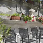 Family Apartment With Terrace Venice Historical Center